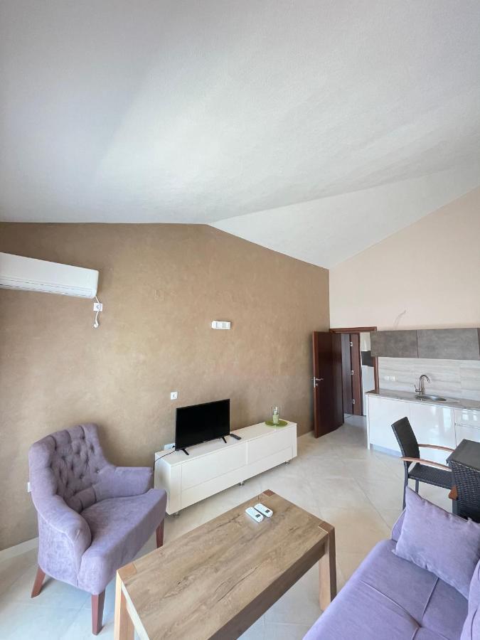 Apartments Harris อุลซิน ภายนอก รูปภาพ