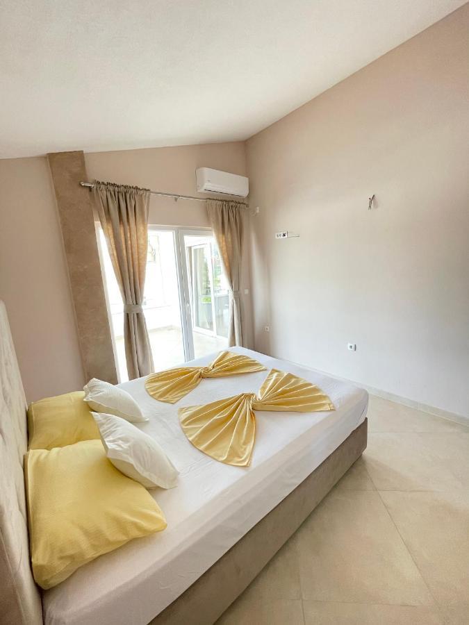 Apartments Harris อุลซิน ภายนอก รูปภาพ
