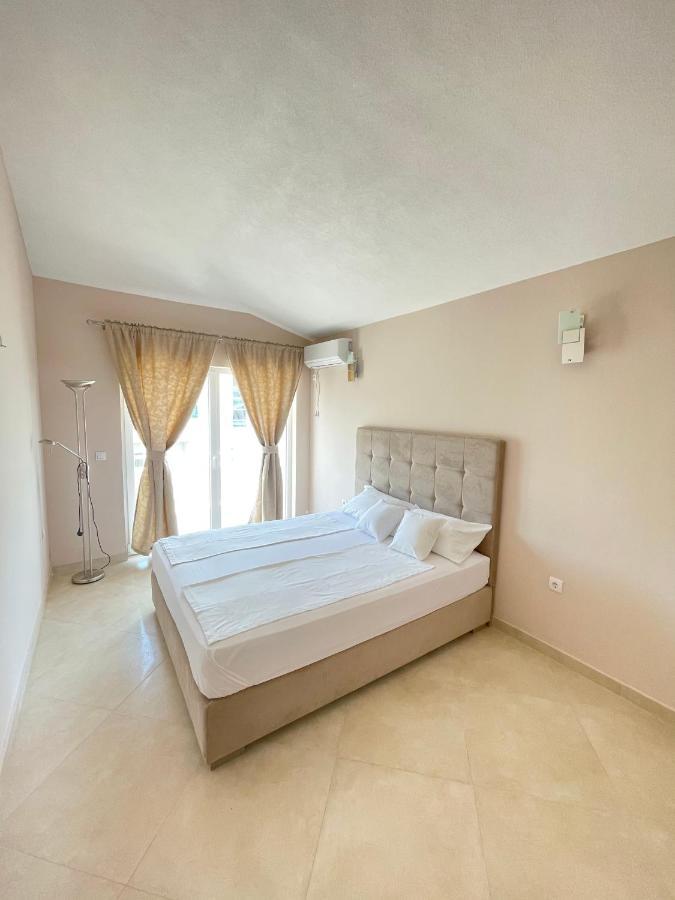 Apartments Harris อุลซิน ภายนอก รูปภาพ