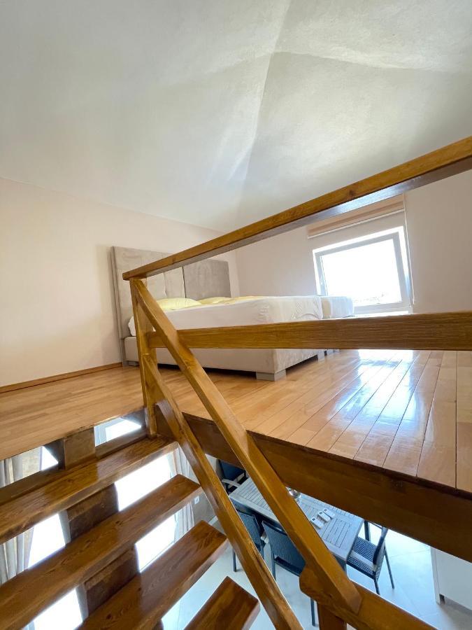 Apartments Harris อุลซิน ภายนอก รูปภาพ