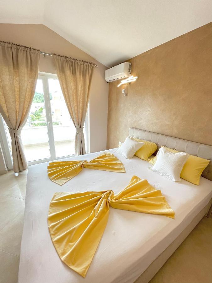 Apartments Harris อุลซิน ภายนอก รูปภาพ